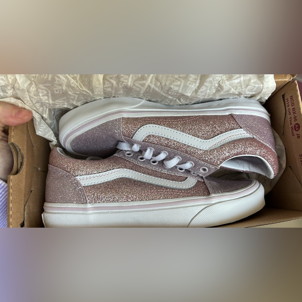 Vans Low top lace up 2 tone glitter shoe